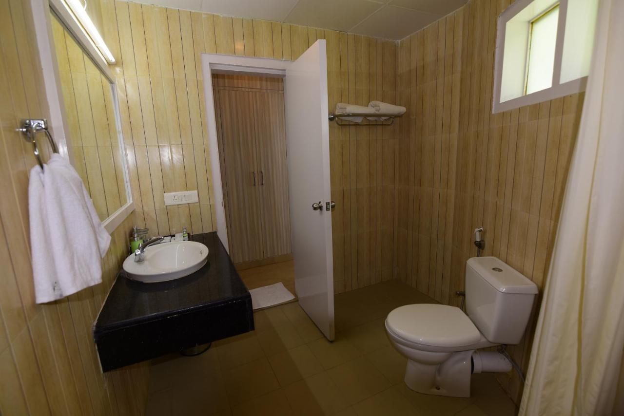 เพียร์เลส รีสอร์ต พอร์ตแบลร์ Hotel Shadipur ภายนอก รูปภาพ